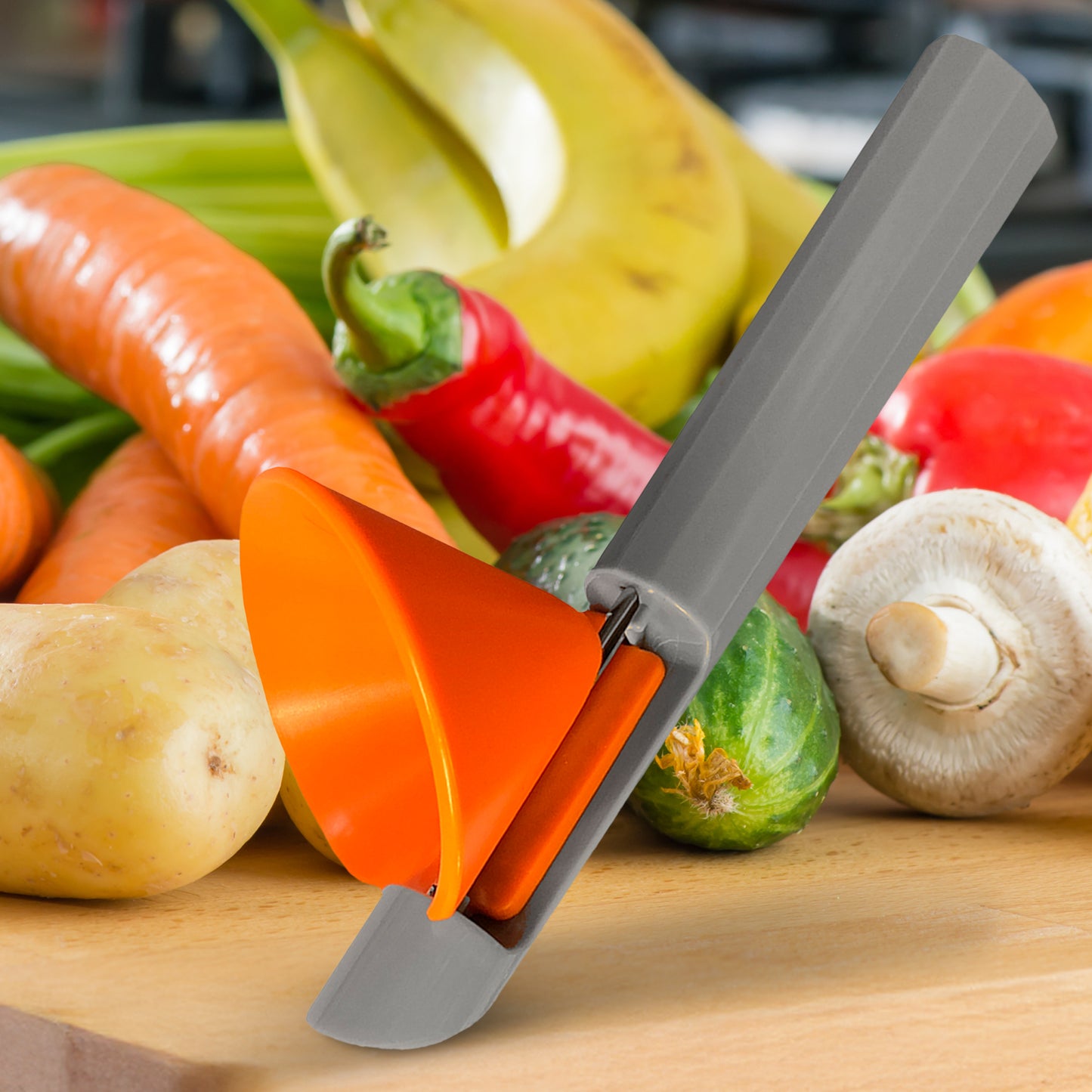 Cheer Collection Vegetable Peeler and Spiralizer