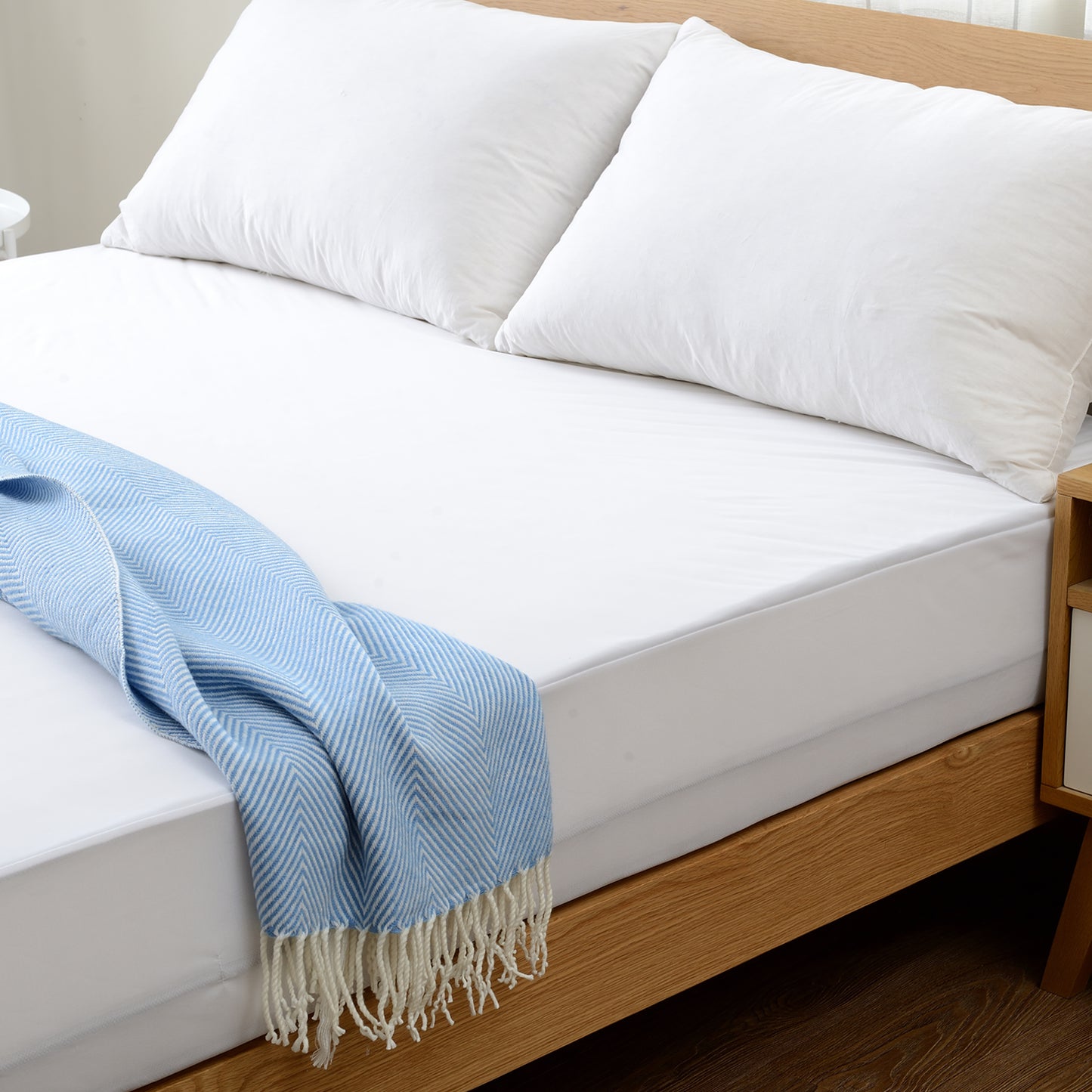 Cheer Collection Knitted Fabric Waterproof Mattress Protector