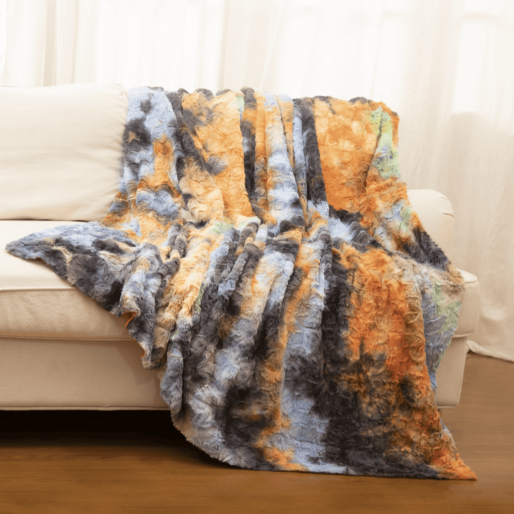 Cheer Collection Faux Fur Throw Blanket for Couch, Beds, Bedroom and Living Room - Cheer Collection