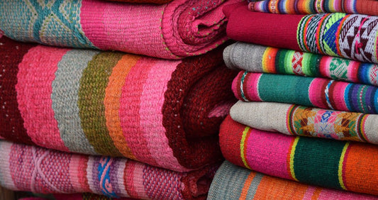 4 Types Of Blankets For A Good Night's Sleep - Cheer Collection