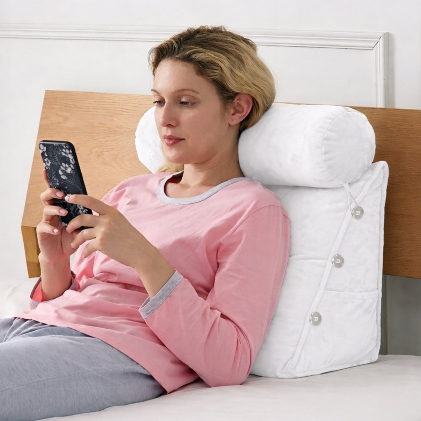 Cheer Collection Wedge Shaped Back Support Pillow and Bed Rest Cushion for Reading, Gaming, Watching - with Adjustable Neck Pillow