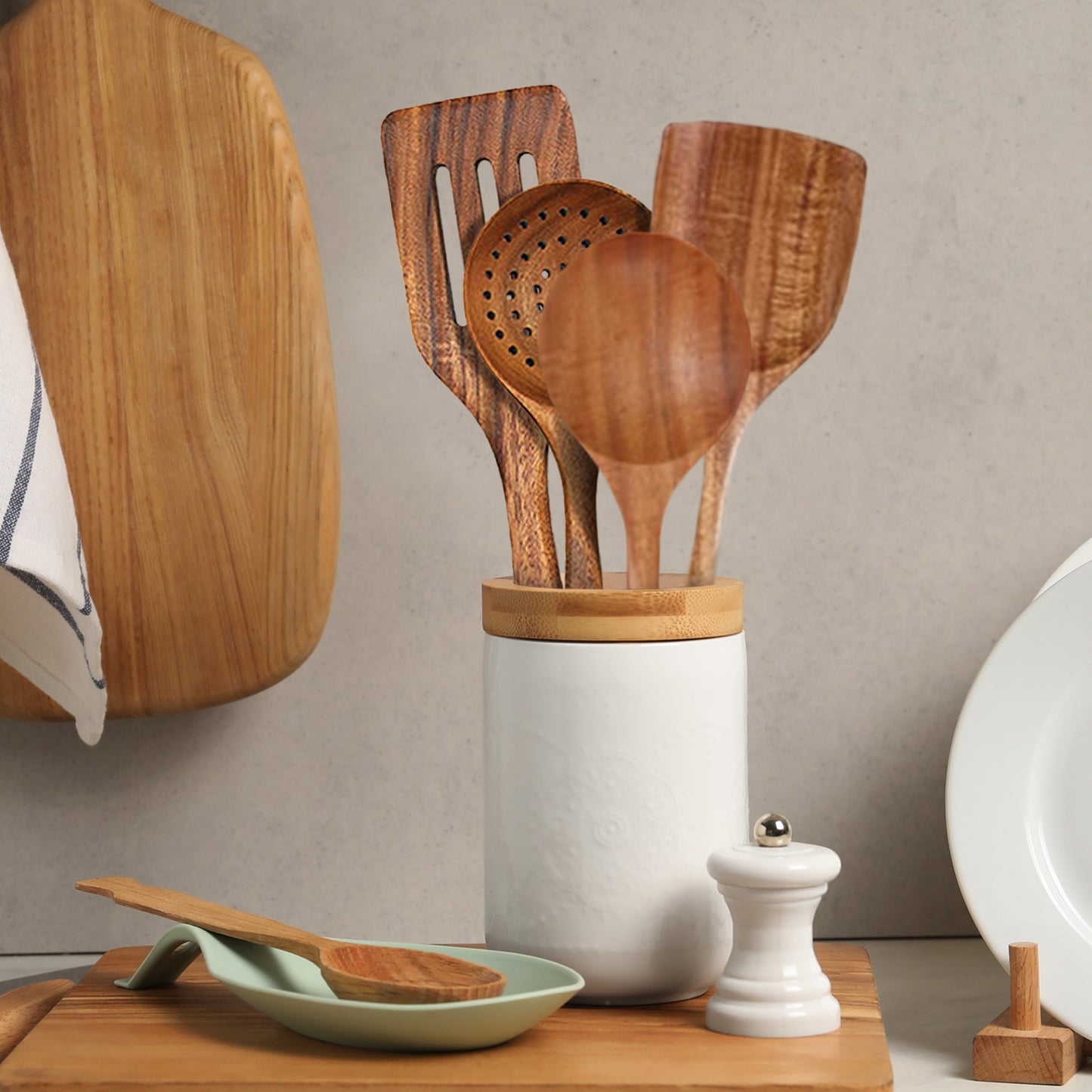 Cheer Collection Premium Teak Wood Spatula Set – Elegant 4-Piece Handcrafted Utensils for Effortless Cooking