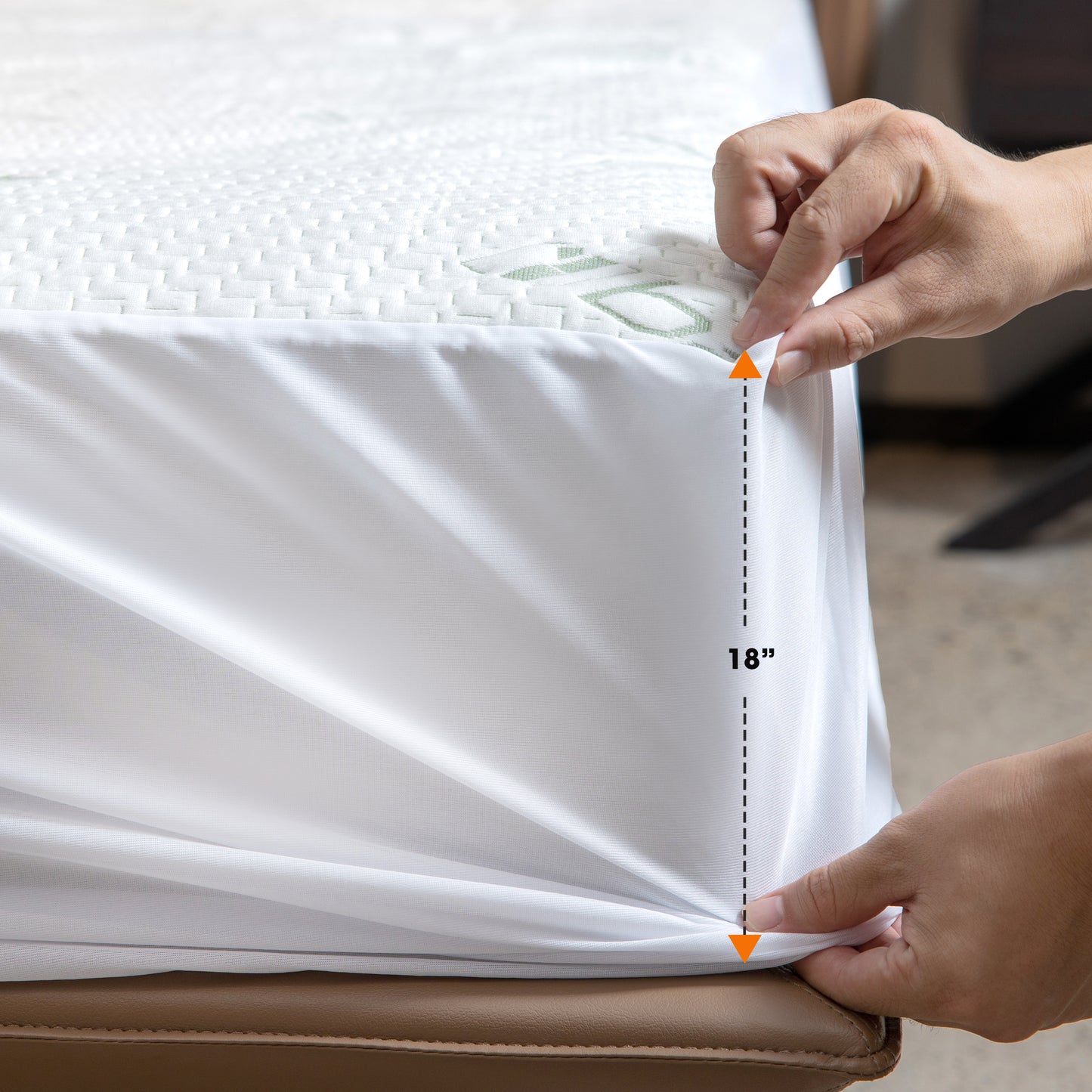 Cheer Collection Bamboo Waterproof Mattress Protector, Full