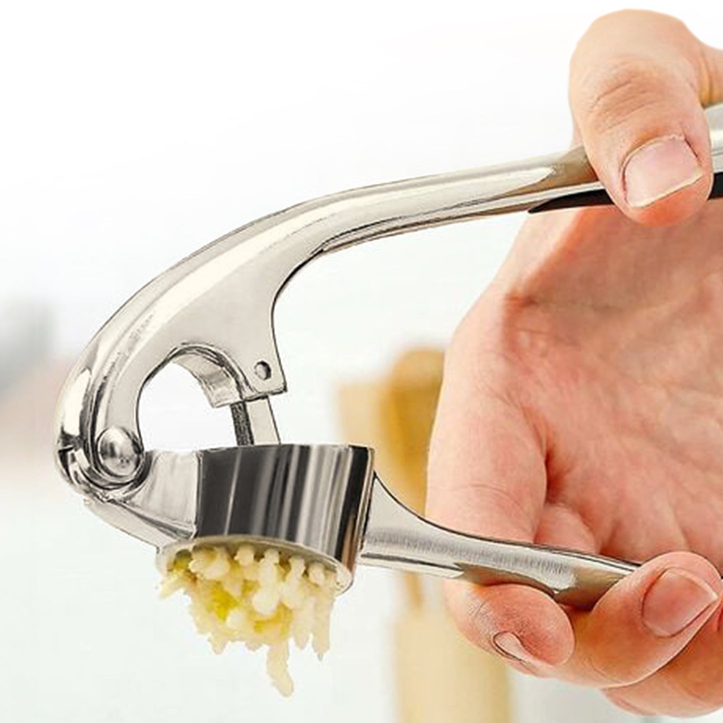 Cheer Collection Premium Garlic Crusher – Effortless Garlic Pressing and Mincing with Ergonomic Handle and Easy-Clean Design