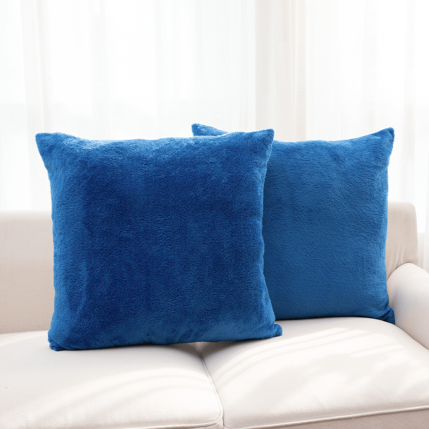 https://www.cheercollection.com/cdn/shop/products/cheer-collection-microsherpa-throw-pillow-ultra-soft-and-fluffy-elegant-home-decor-velvet-stylish-accent-pillows-18-x-18-set-of-2-423288_1400x.png?v=1678133846